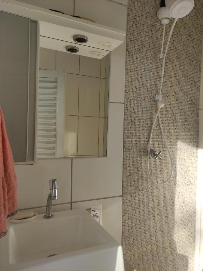 Lindo Quarto C/ Banheiro Privativo Jau Bagian luar foto